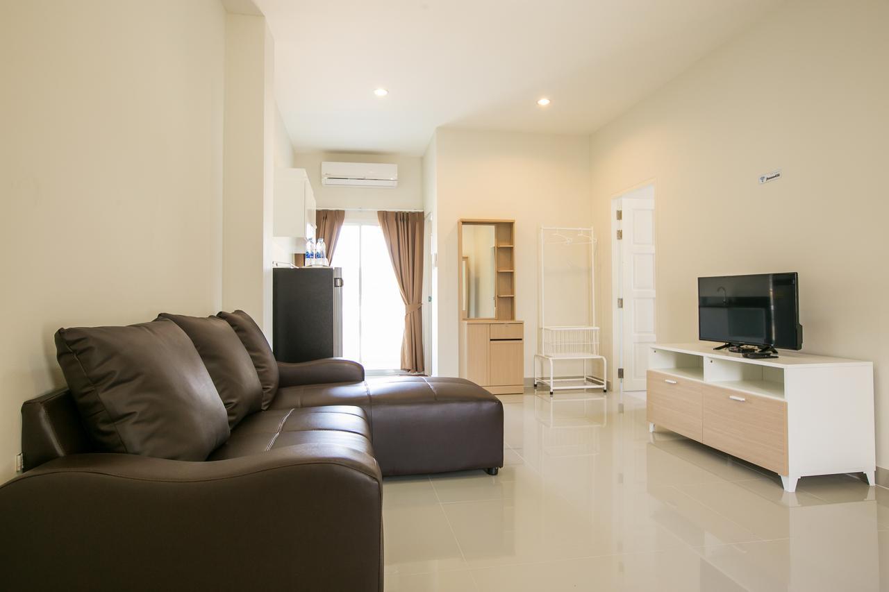 J-House Phetchaburi Aparthotel Ngoại thất bức ảnh