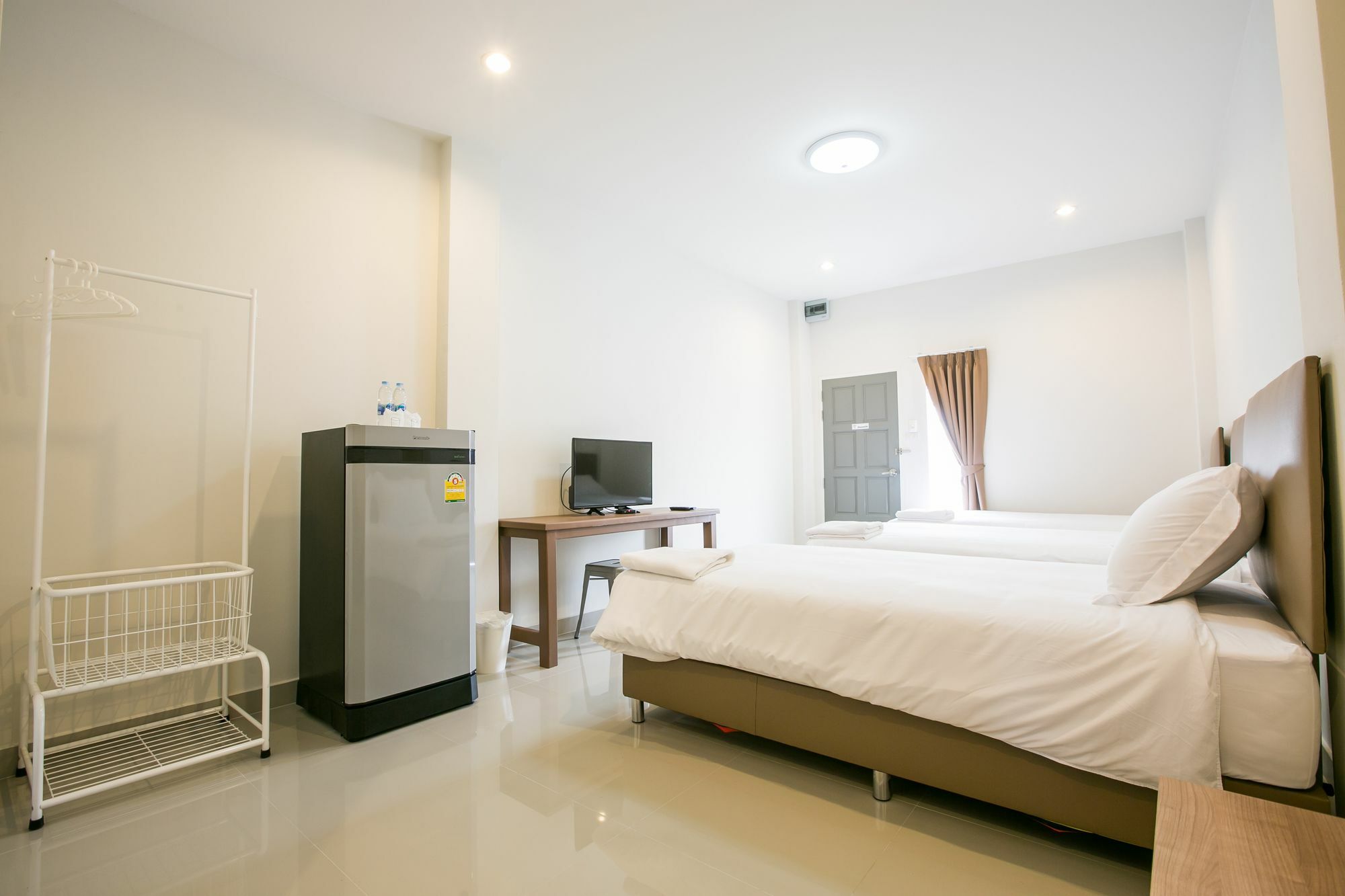 J-House Phetchaburi Aparthotel Ngoại thất bức ảnh